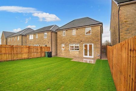 3 bedroom detached house to rent - Photo 5