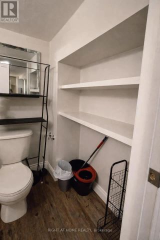 6 THORNCROFT CRESCENT - Photo 3