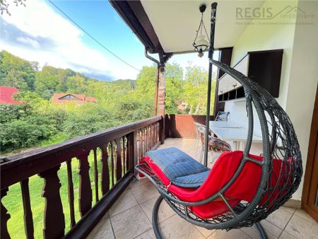 Apartament premium 3 camere cu teras#259; #537;i curte propr - Photo 2