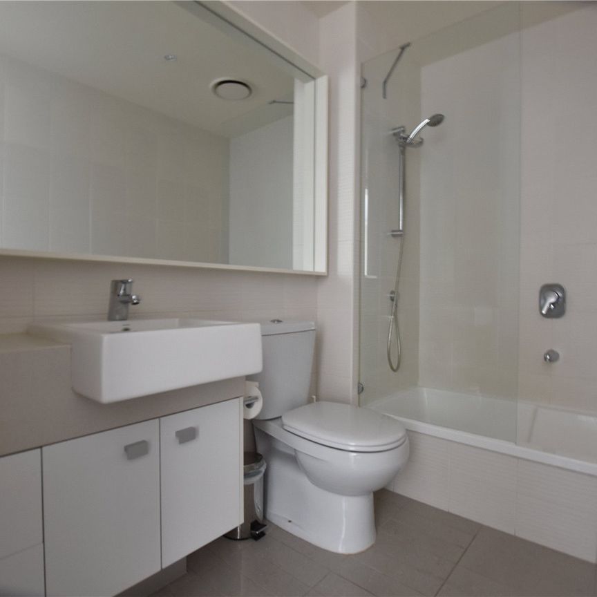 2503/63 Whiteman Street - Photo 1