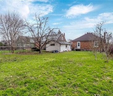 For Lease - 20 Gregory Street, Brampton, Ontario - Photo 2