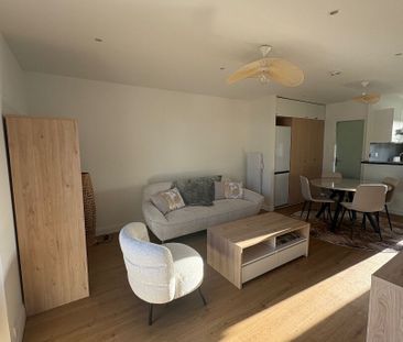 Location Appartement 2 pièces 40m² - Photo 1