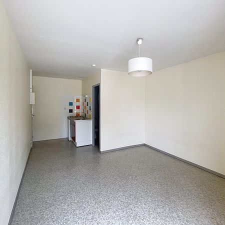 Location Appartement 1 pièce 20m² COUTANCES 50200 - Photo 4