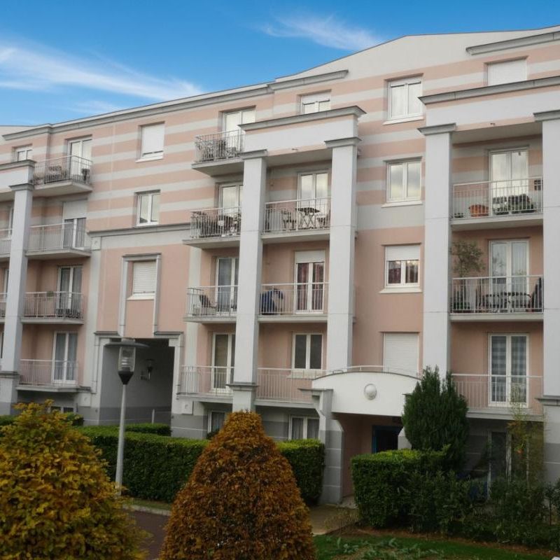 Location Appartement 1 pièce 37m² L HAY LES ROSES 94240 - Photo 1