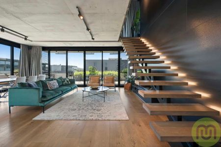 THE PENTHOUSE - A Fully Furnished Residence Without Equal - Photo 2