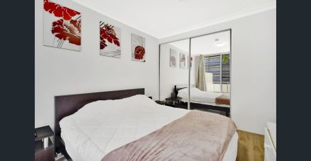 This stylish fully furnished one bedroom apartment - Photo 2