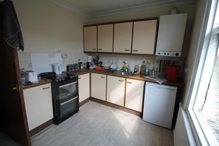 1 bedroom maisonette to rent - Photo 4