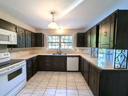 Bayview Road, Halifax 25-100 - Photo 3