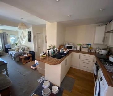 2 bedroom terraced house to rent - Photo 5