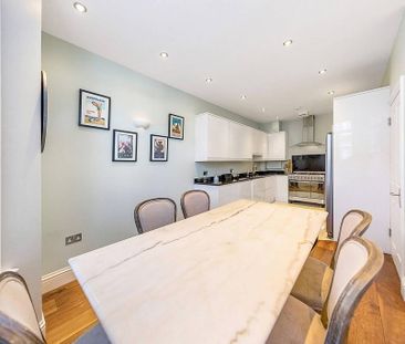 4 bedroom semi-detached house to rent - Photo 6