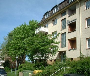 ** Modernisierte 3-Zi-Wohnung mit Balkon in Essen-Holsterhausen suc... - Foto 6