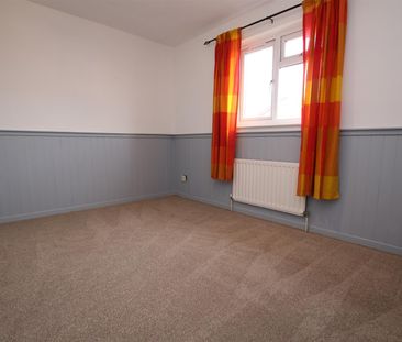 2 bed Terraced House for let - Photo 3