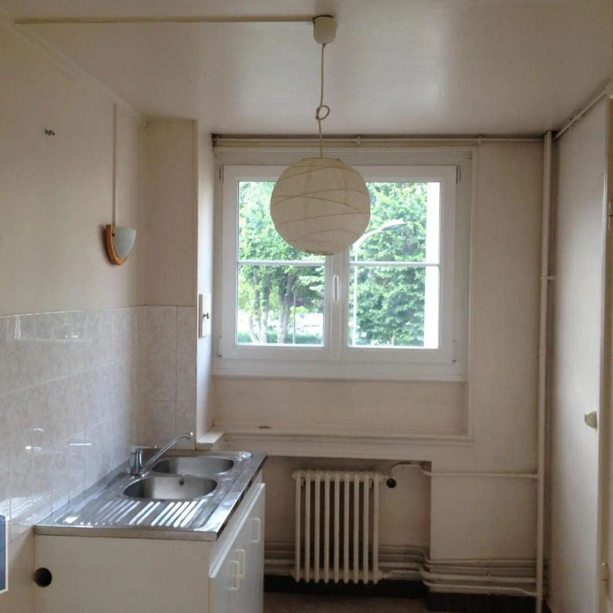 Appartement à louer 3 pièces 65.66m² - Photo 2