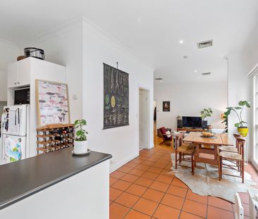 106 Peel Street, Windsor VIC 3181 - House For Rent | Domain - Photo 3