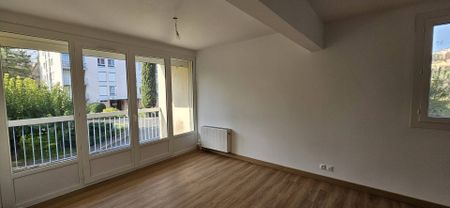 Location appartement 4 pièces 77 m² à Privas (07000) - Photo 2