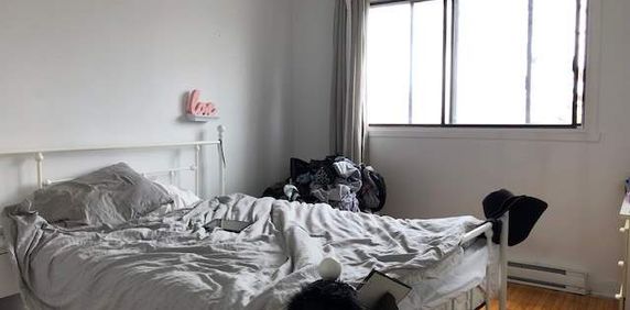 3.5 (1 Chambre) Près Station Honoré-Beaugrand - Photo 2