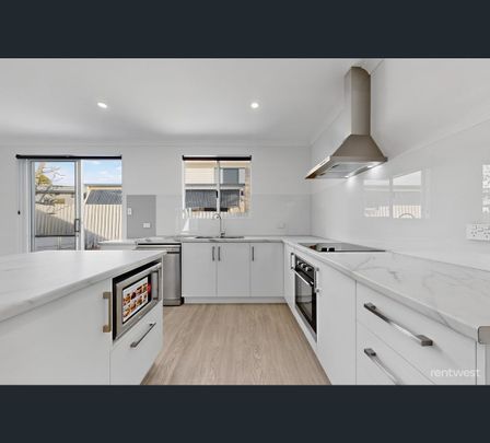 67A Carlisle St, Shoalwater, WA 6169 - Photo 1