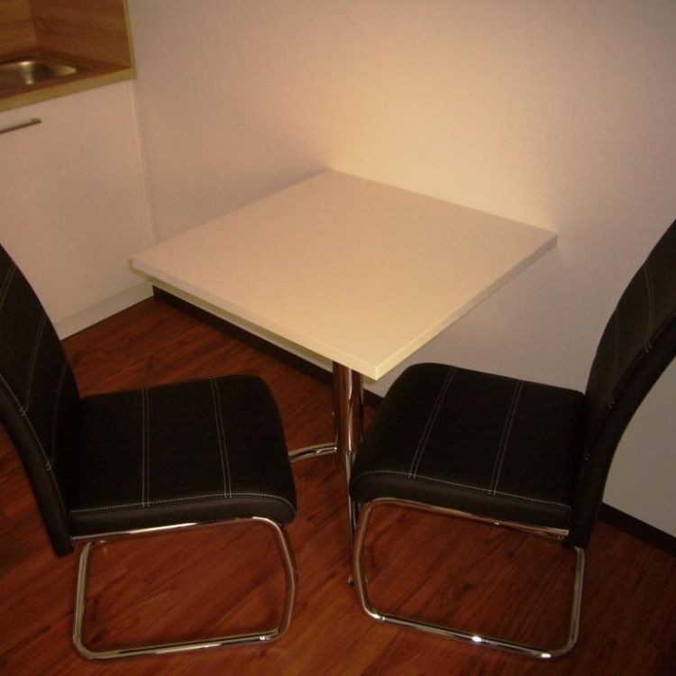 Voll möbliertes Studenten - Apartment (mit EBK) in der Goethestraße! - Photo 1