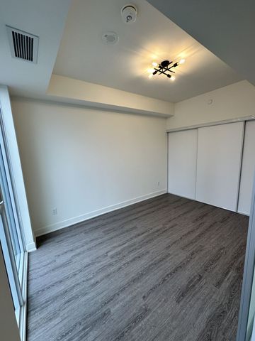 For Lease - 185 Deerfield Road Unit# 802, Newmarket, Ontario - Photo 4