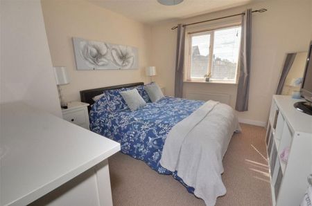 2 bedroom townhouse to rent - Photo 3