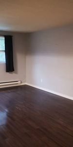 UNFURNISHED 2 Bed, 1 Bath Apartment (Denville) - Photo 3