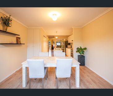 Stylish city living at your fingertips - Photo 4