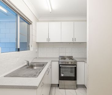 3/87 Lonerganne Street, Garbutt - Photo 3