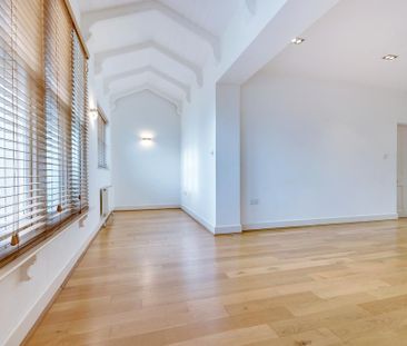 3 bedroom apartment to rent - Photo 1