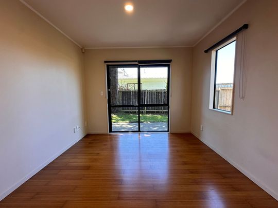 A Peaceful Family Haven Full of Warmth and Character - Photo 1