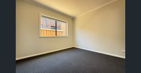 Brand New Modern Family Home - 4 bedroom 3 bathrooms! - Photo 4