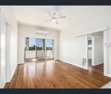 6 Belbourie Street, Wingham, NSW 2429 - Photo 5