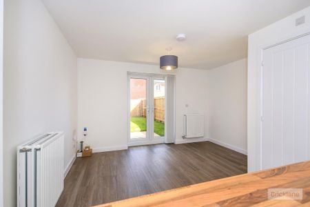 3 bedroom property to rent - Photo 2