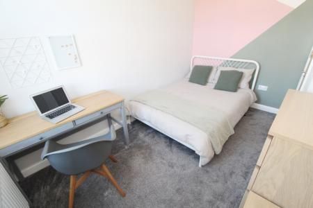 City Road, Dunkirk, Nottingham, NG7 - Photo 3