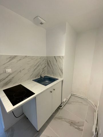 Location Appartement 2 pièces 29m² - Photo 4