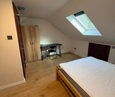 Room in a Shared House, Arnold Road, N15 - Photo 3