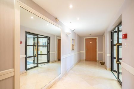 location Appartement T2 DE 54.3m² À ISSY LES MOULINEAUX - Photo 3