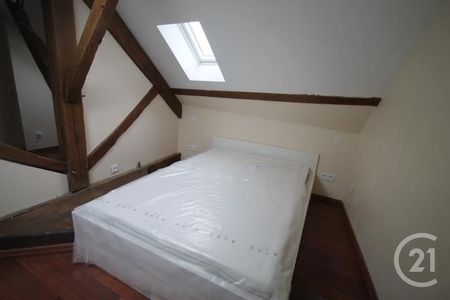 Location Appartement 2 pièces 46m² GANNAT 03800 - Photo 2