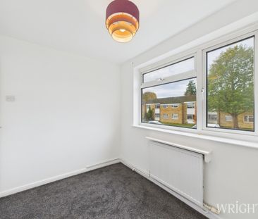 2 bedroom Flat - Millwards, Hatfield - Photo 2