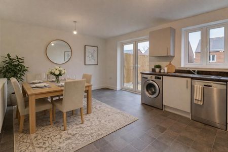 3 BED Semi-detached house To rent - Photo 2