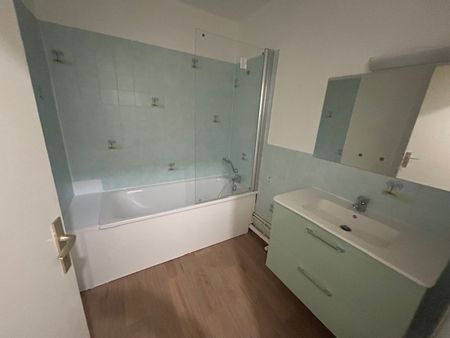 Location Maison 7 pièces 126m² GRAVELINES 59820 - Photo 5