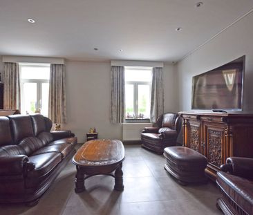 GELIJKVLOERSAPPARTEMENT MET GARAGE - Photo 5