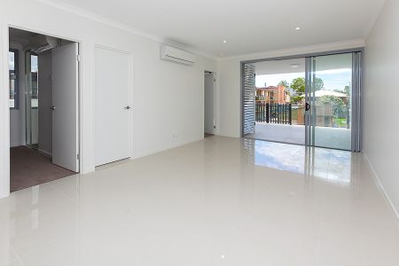 505/15 Isedale Street, Wooloowin, QLD 4030 - Photo 5