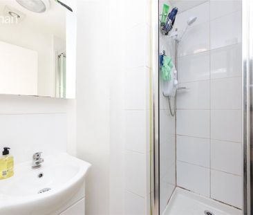 Studio to rent - Photo 6