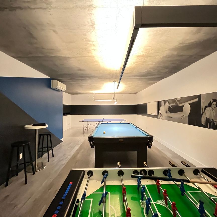 1414 Rue Chomedey Montréal (Ville-Marie), QC H3H - Photo 1