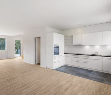 Maisonette-Traum: 3.5-Zimmer-Wohnung im 1. OG - Photo 2