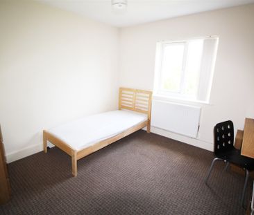 Elmstead Road, Colchester - Photo 2