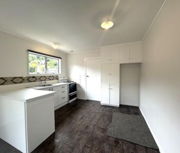 Freshly Updated 2 Bedroom Home Close to Schools and City - Ready Soon! - Photo 5