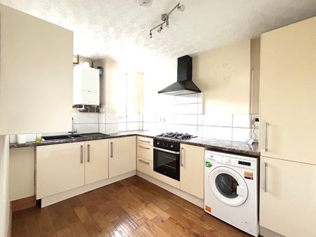1 bedroom flat to rent - Photo 3