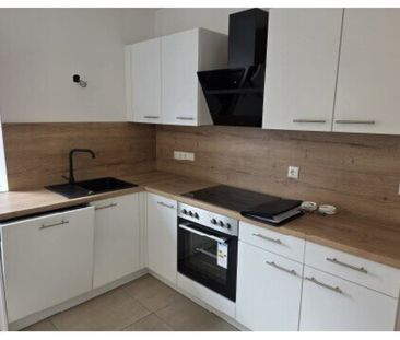 Neuwertige 2-Zimmer Wohnung mit großem Balkon und PKW Abstellplatz - Photo 2