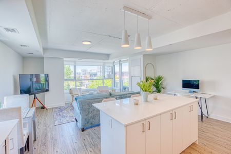 The Bradshaw on Bank - Photo 4